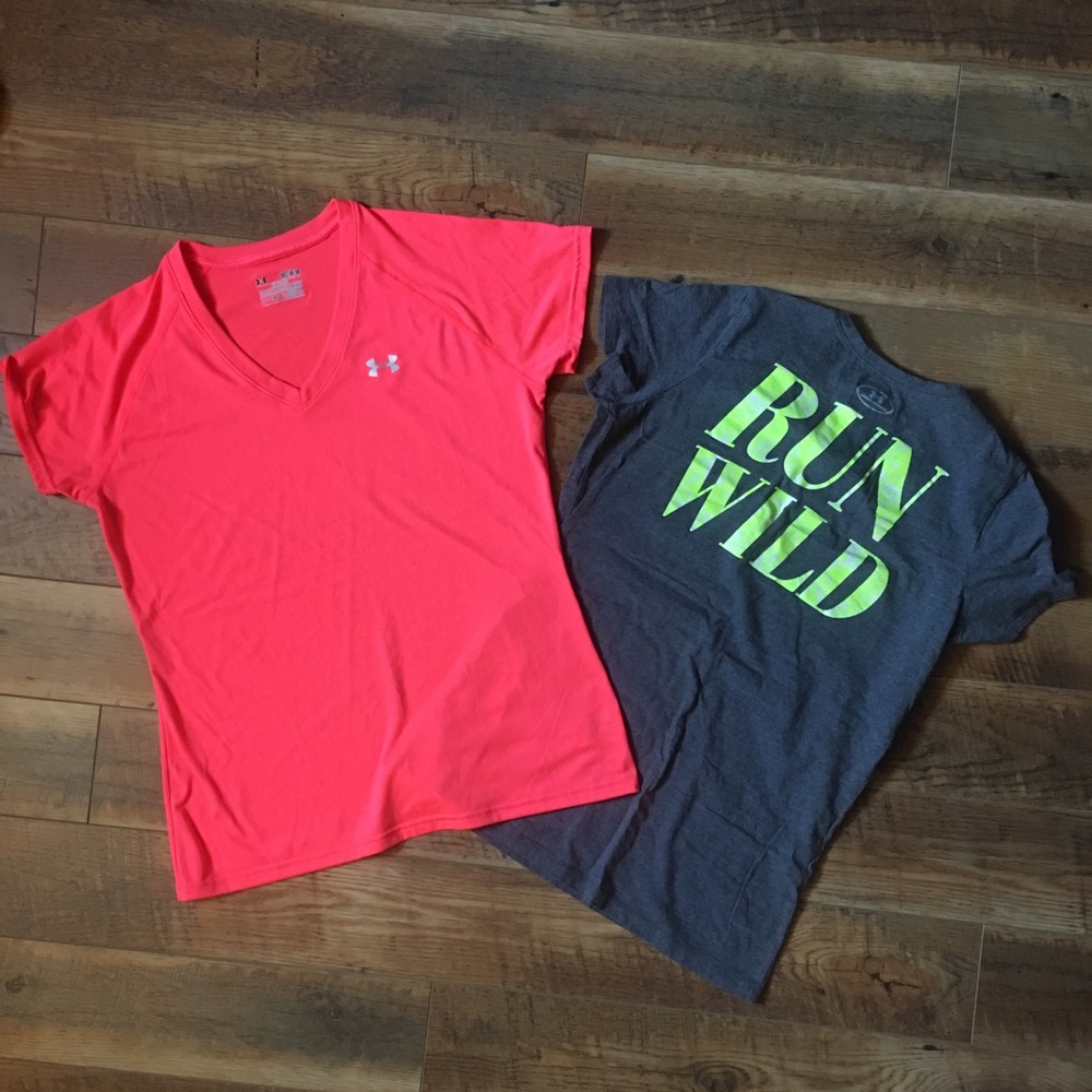 Women’s Under Armour M tops